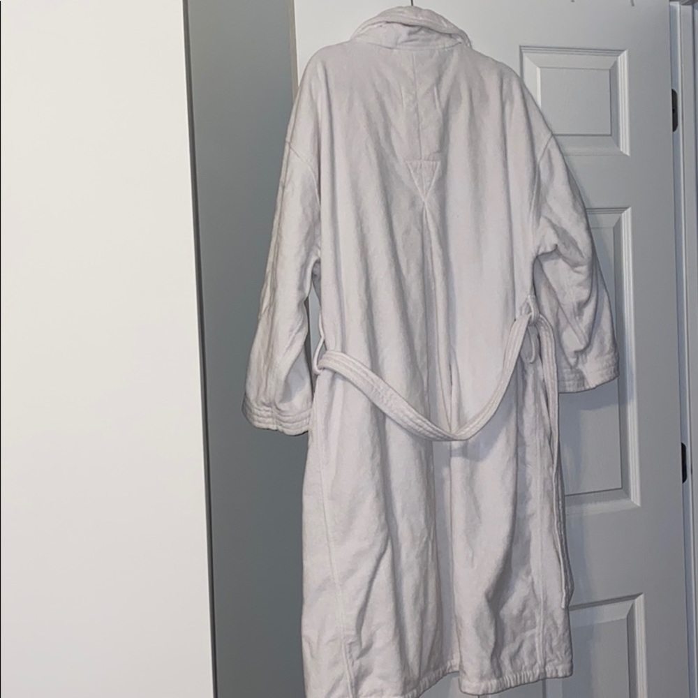 Spa Robe - Picture 3 of 3